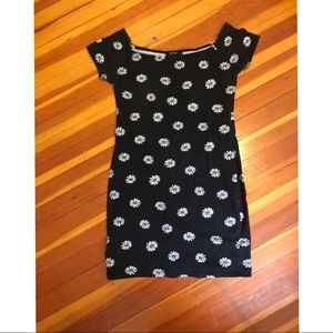 Forever 21 Daisy Bodycon Dress